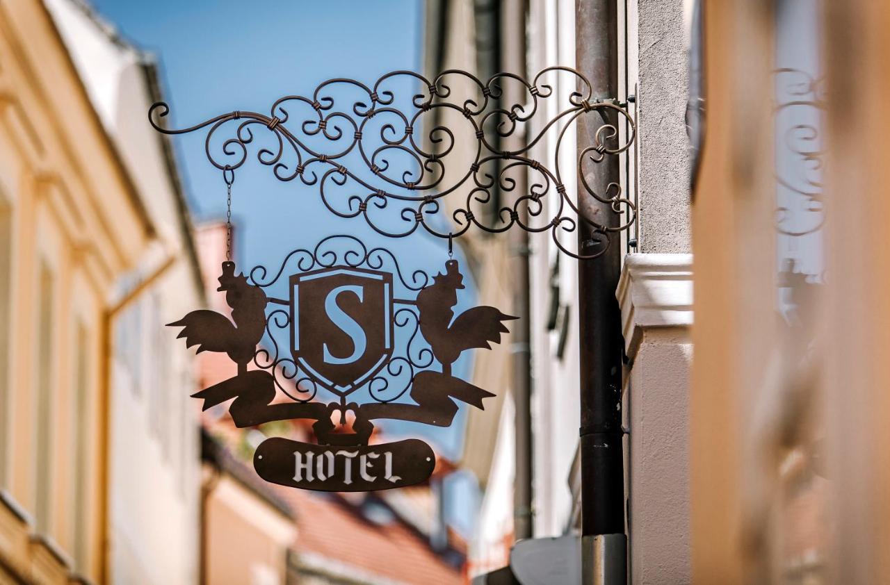Soho Apartmanhaz Gyor Exterior photo
