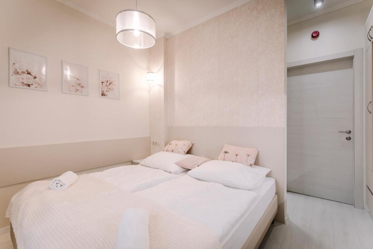 Soho Apartmanhaz Gyor Exterior photo