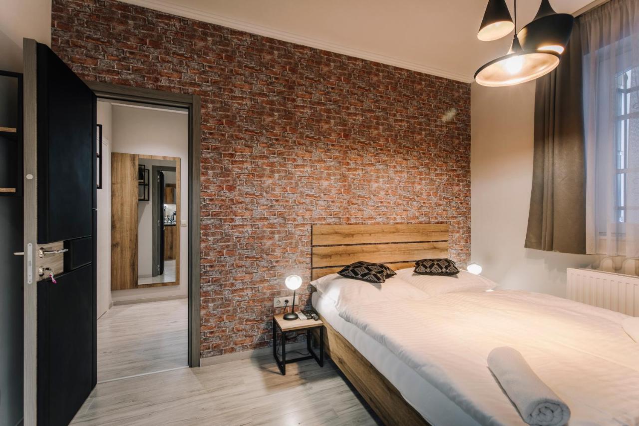 Soho Apartmanhaz Gyor Exterior photo